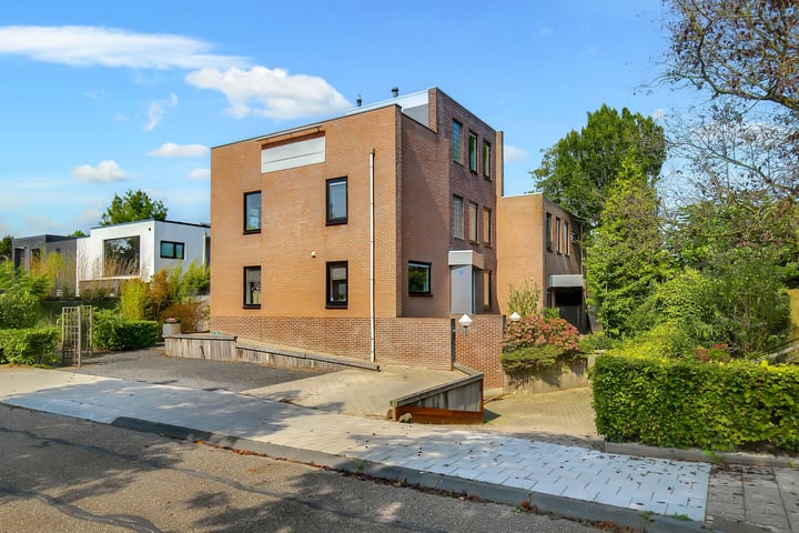 Planetenveld 9