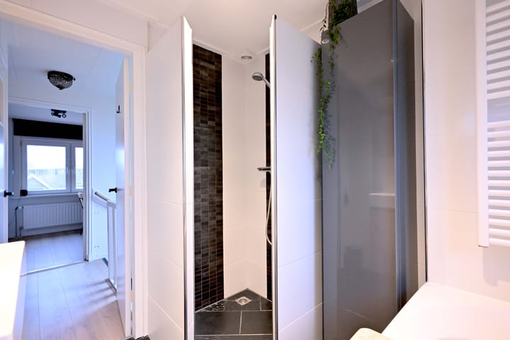 Foto 31 van Tuinstraat 48