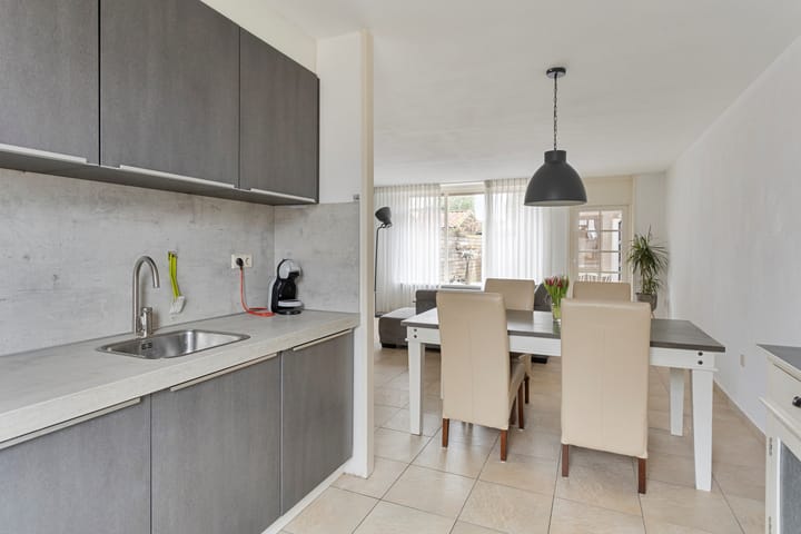 Foto 12 van Abr.Kuyperstraat 24