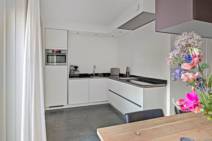 Foto 15 van Jongsmalaan 49-A