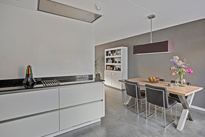 Foto 18 van Jongsmalaan 49-A