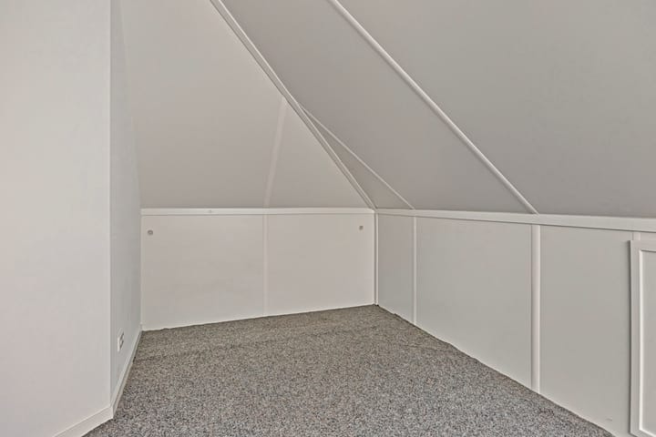 Foto 34 van Jongsmalaan 49-A