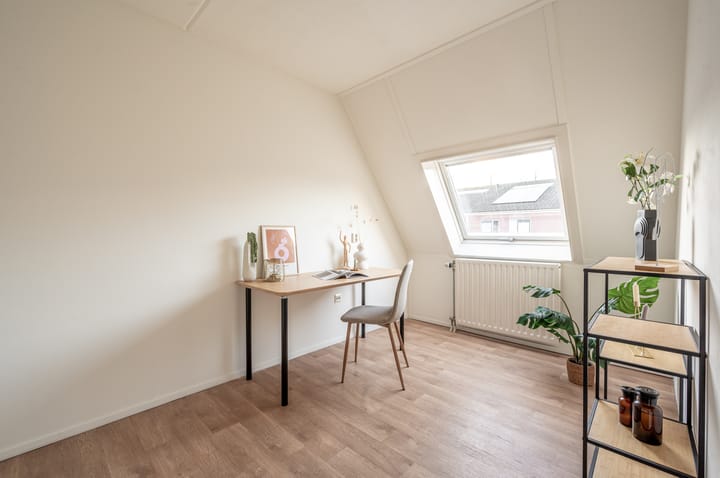 Foto 16 van Bazuindreef 78