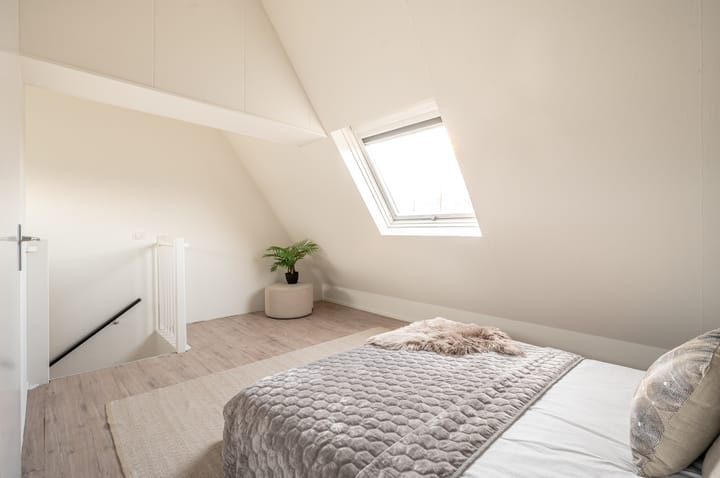 Foto 28 van Bazuindreef 78