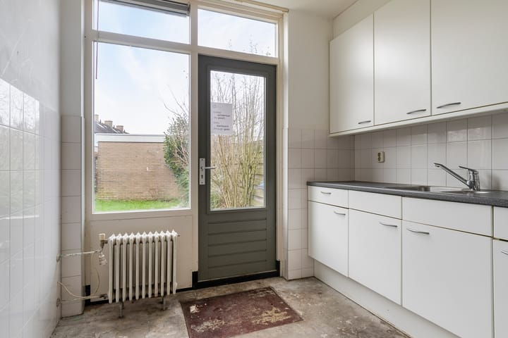 Foto 14 van Roldestraat 4