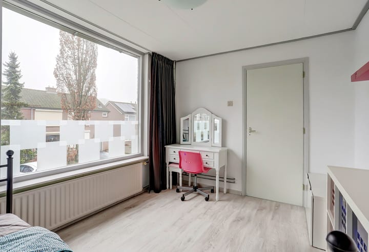 Photo 13 of Boucquetstraat 18