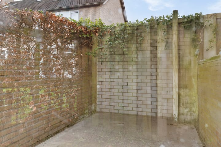 Foto 34 van Roldestraat 4