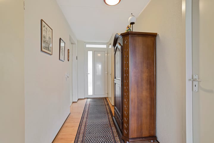 Foto 5 van Egelantier 72