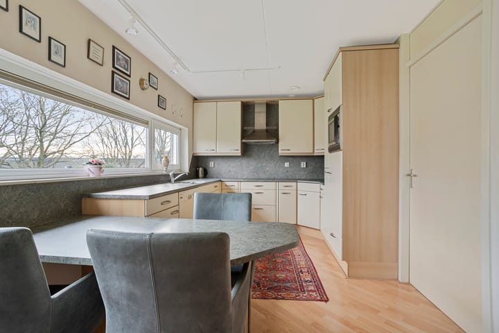 Foto 12 van Egelantier 72