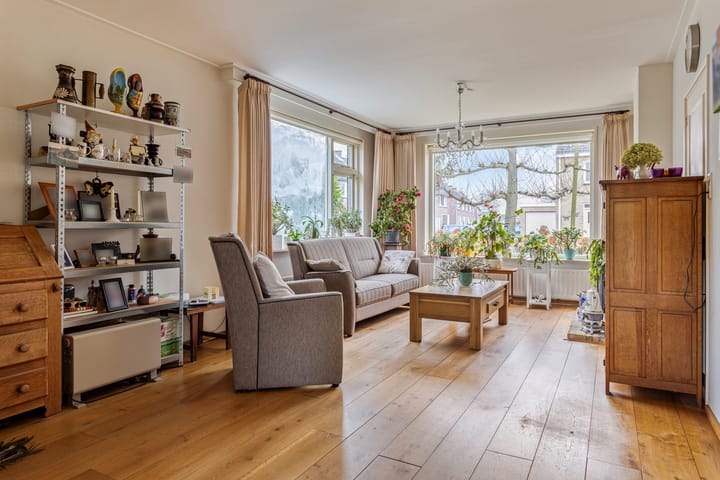 Photo 13 of Jacob Valckestraat 21