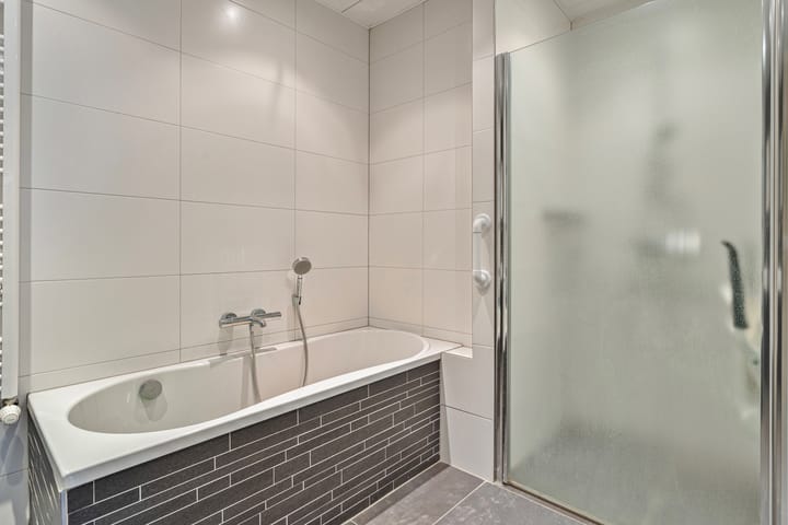 Photo 23 of Jacob Valckestraat 21