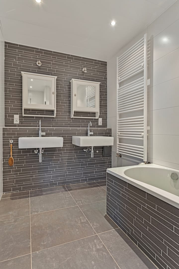 Photo 24 of Jacob Valckestraat 21