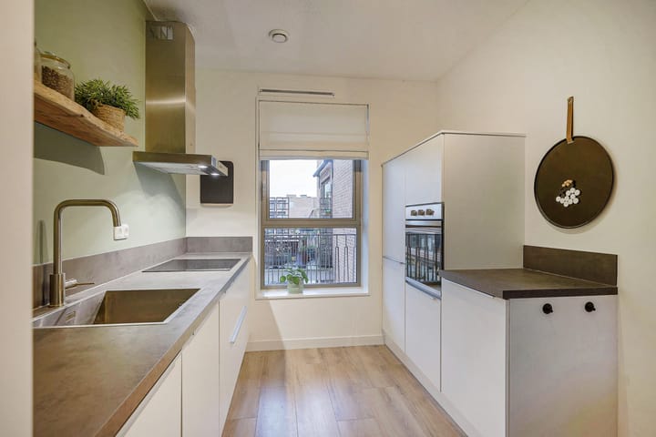 Foto 16 van Leeuwendalersweg 97