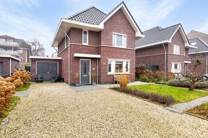 Foto 8 van Prof dr Cleveringastraat 21