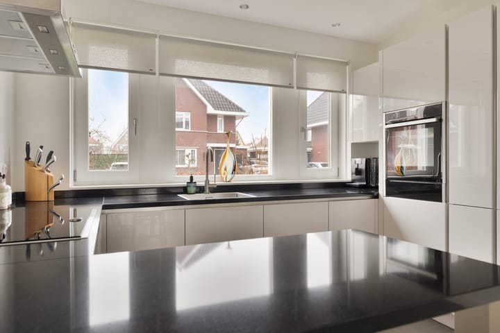 Foto 15 van Prof dr Cleveringastraat 21