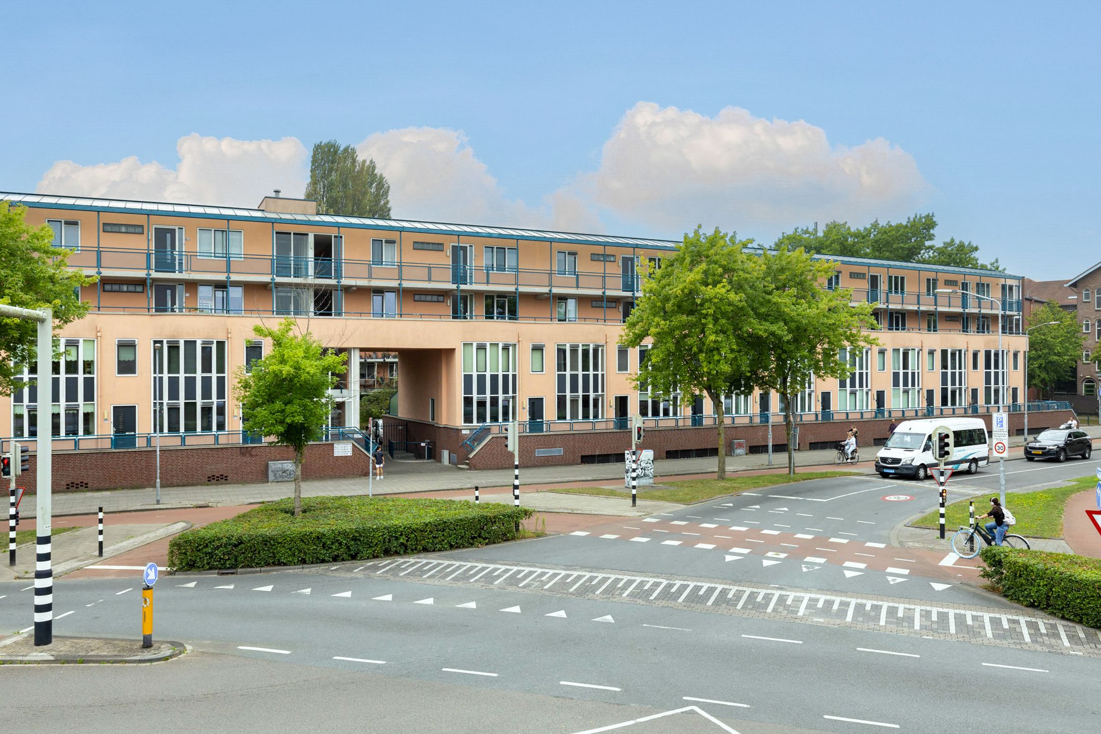 Photo 6 of Generaal Maczekstraat 96-D2