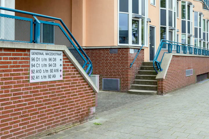 Foto 8 van Generaal Maczekstraat 96-D2