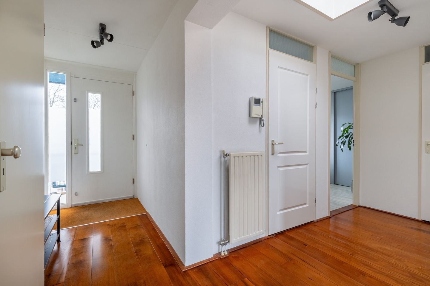 Photo 14 of Generaal Maczekstraat 96-D2