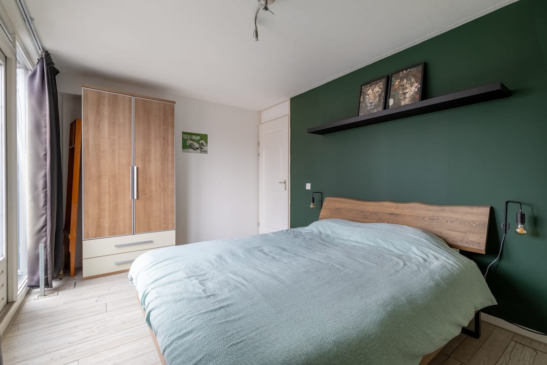 Photo 31 of Generaal Maczekstraat 96-D2