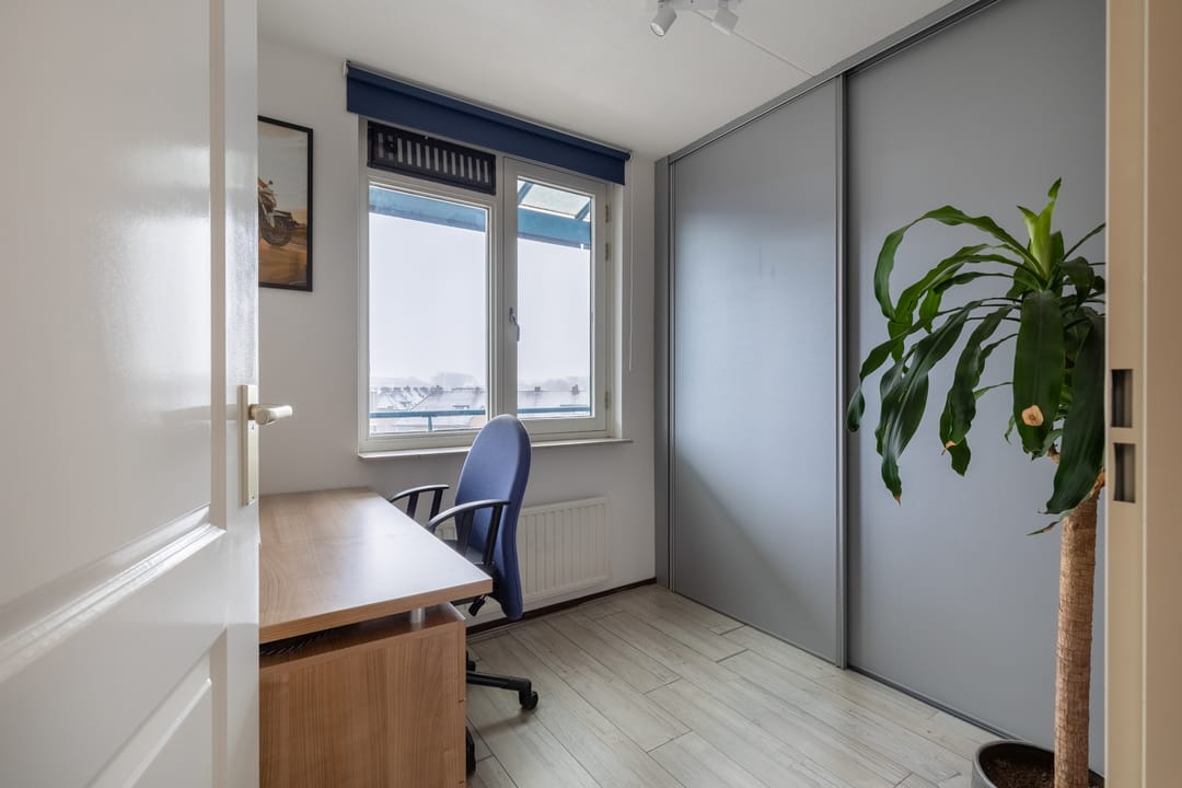 Photo 32 of Generaal Maczekstraat 96-D2