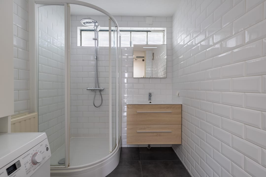 Photo 37 of Generaal Maczekstraat 96-D2