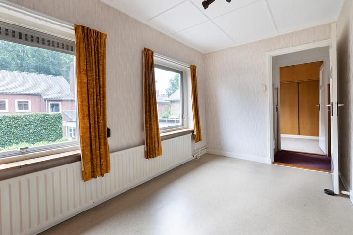 Foto 27 van Burgemeester van Akenstr 19