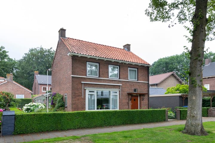 Foto 45 van Burgemeester van Akenstr 19