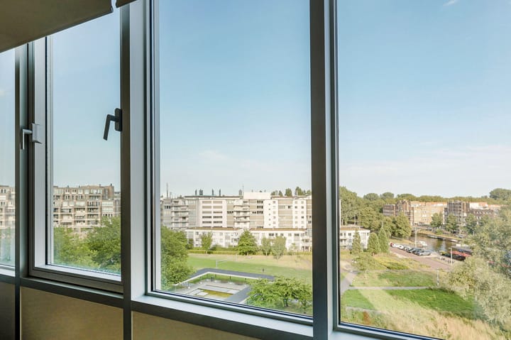 Foto 14 van Bos en Lommerplantsoen 105-E