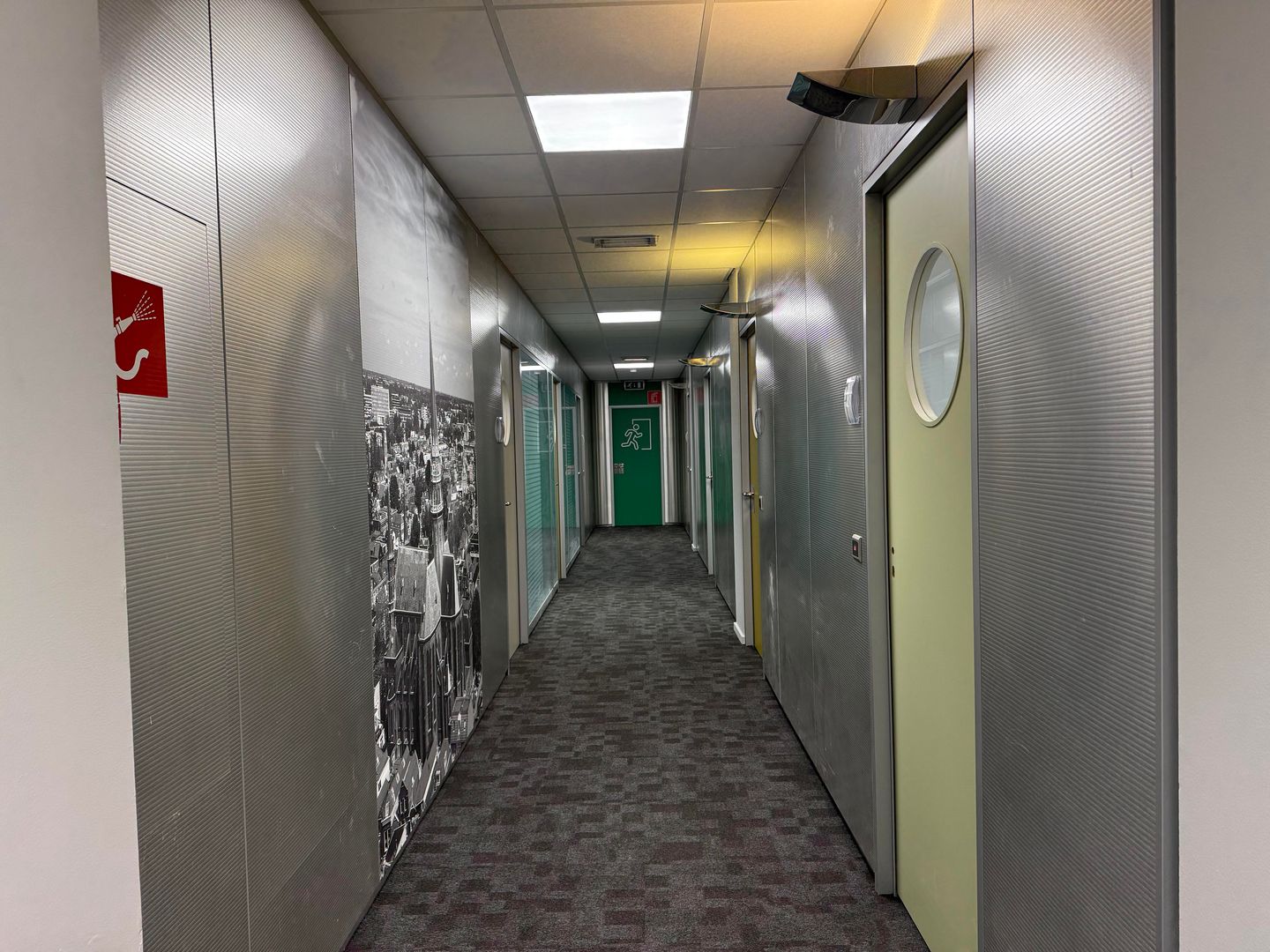 Bekijk foto 5 van Hanzeweg 14