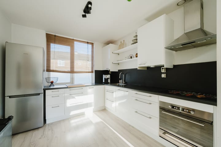 Foto 4 van Lau Mazirelstraat 4