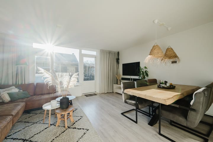 Foto 10 van Lau Mazirelstraat 4