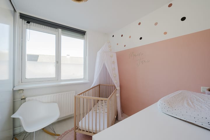 Foto 25 van Lau Mazirelstraat 4