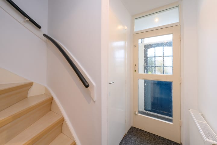 Photo 9 of Multatulistraat 7