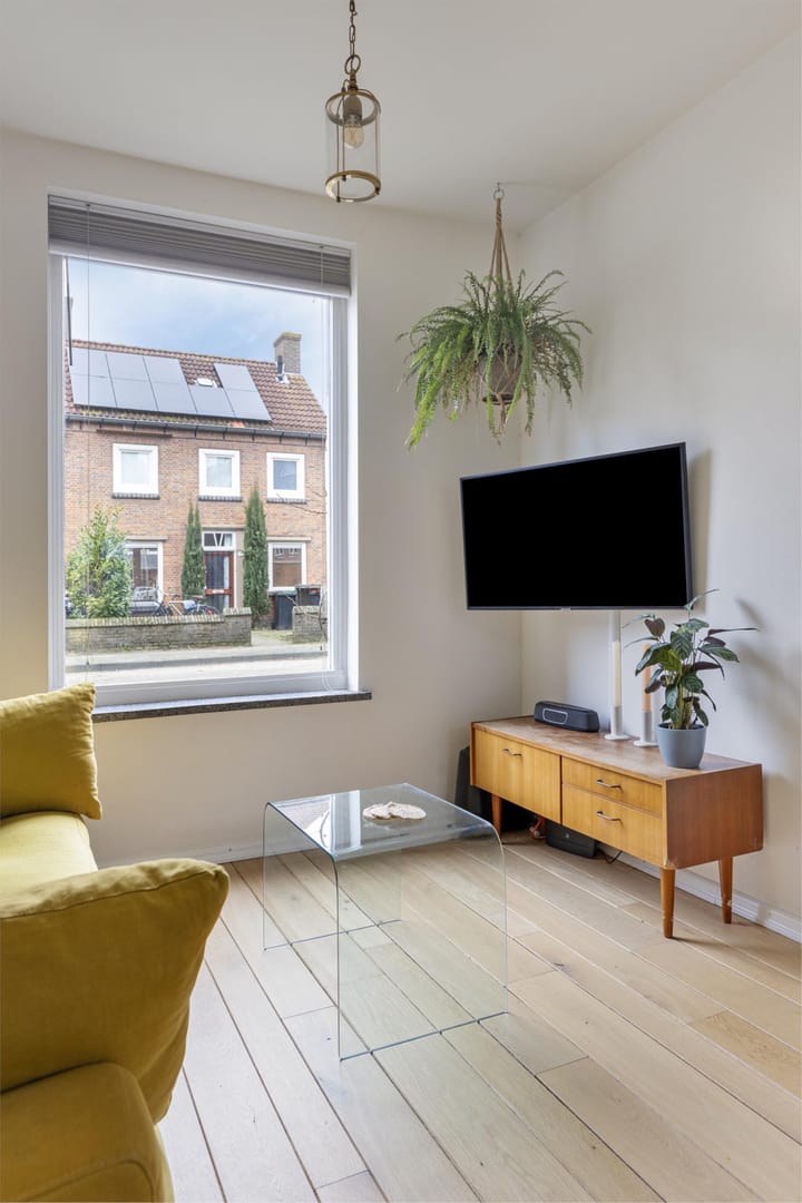 Foto 7 van Albert Cuypstraat 11