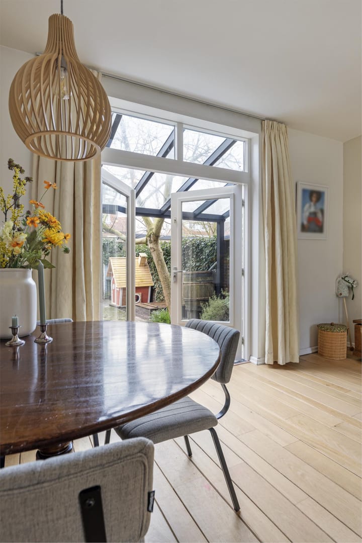 Foto 8 van Albert Cuypstraat 11