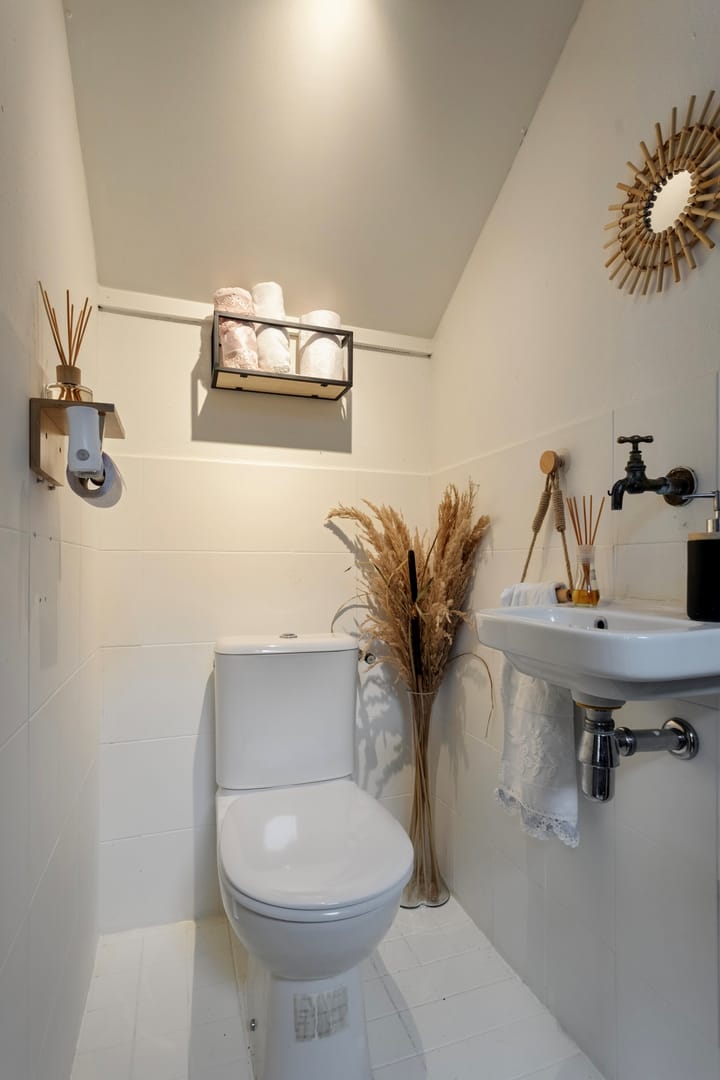 Photo 4 of De Genestetstraat 3