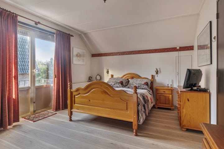 Foto 15 van Amerstraat 9