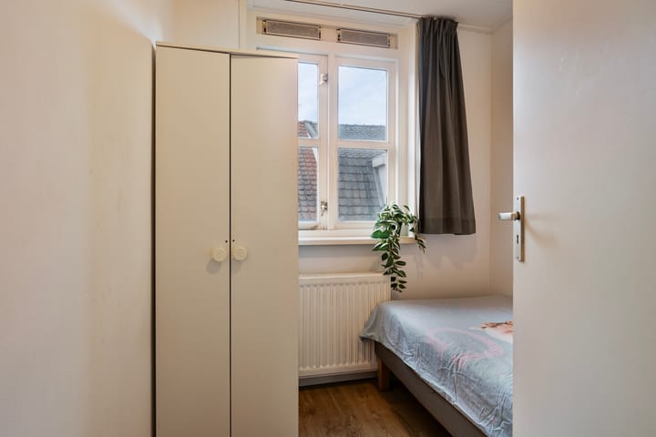 Foto 17 van van Bovenstraat 39