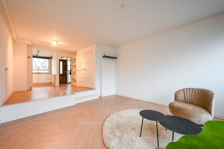 Foto 11 van Prins Bernhardlaan 204