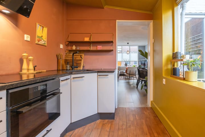 Photo 13 of Wilhelminastraat 47