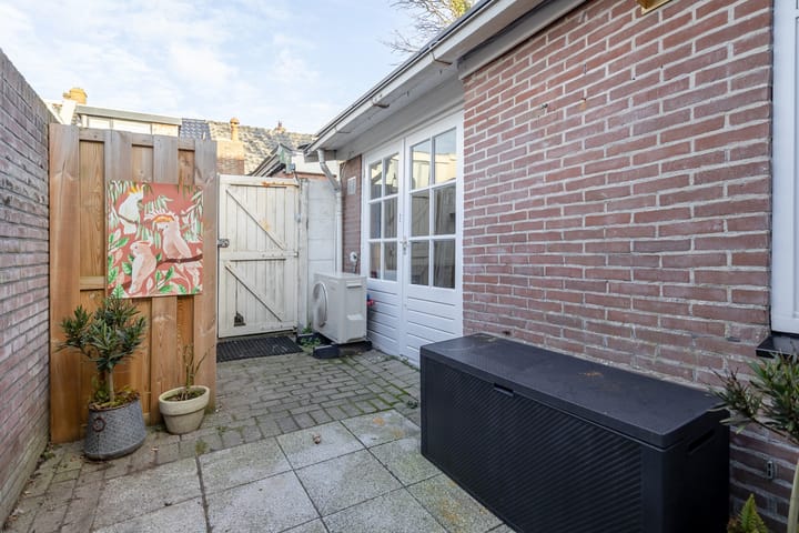 Photo 19 of Wilhelminastraat 47