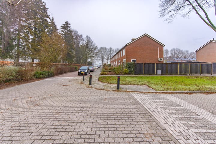 Foto 40 van Kerklaan 1