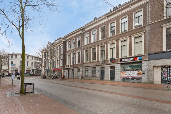 Photo 20 of Smetiusstraat 4-E