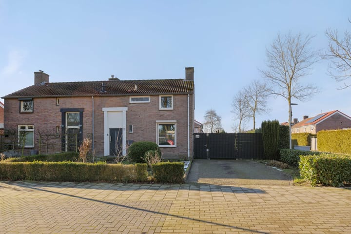 Foto 6 van Sint Willibrordusplantsoen 18