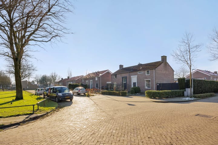 Foto 36 van Sint Willibrordusplantsoen 18