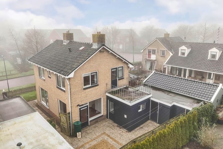 Foto 33 van Zwarteweg 6