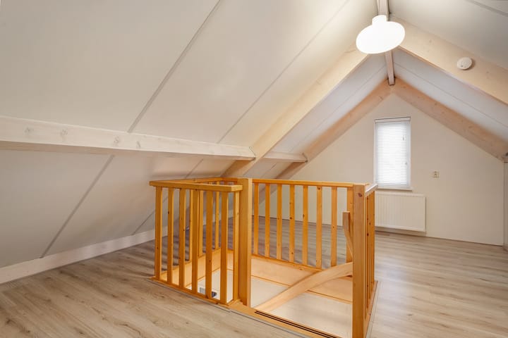 Foto 42 van Teeuwserf 17