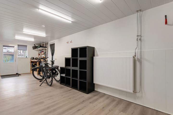 Foto 48 van Teeuwserf 17