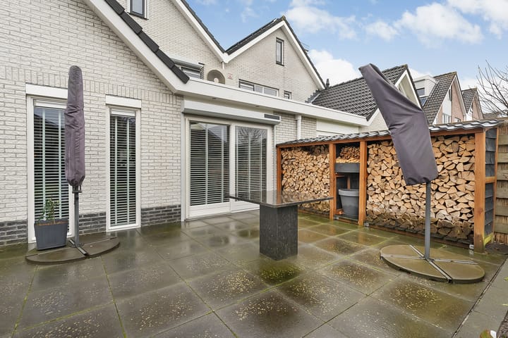 Foto 50 van Teeuwserf 17