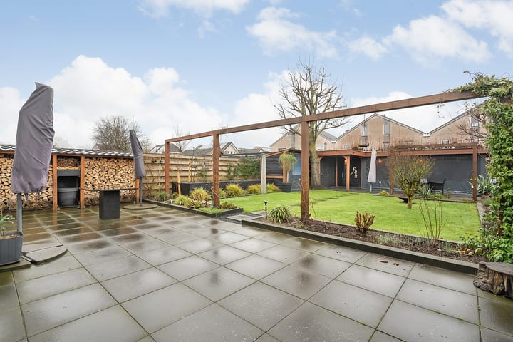 Foto 52 van Teeuwserf 17